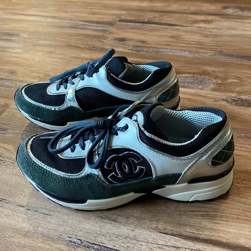 Chanel black and white sneakers women’s US size 6